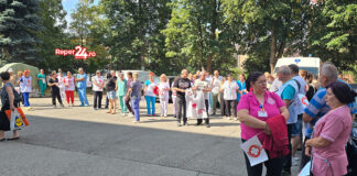 Protest la Spitalul Județean Reșița: Cadre medicale cer schimbări urgente în legislația salarizării