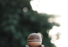 Kendama: Jucăria japoneză care îmbină distracția cu dezvoltarea personală